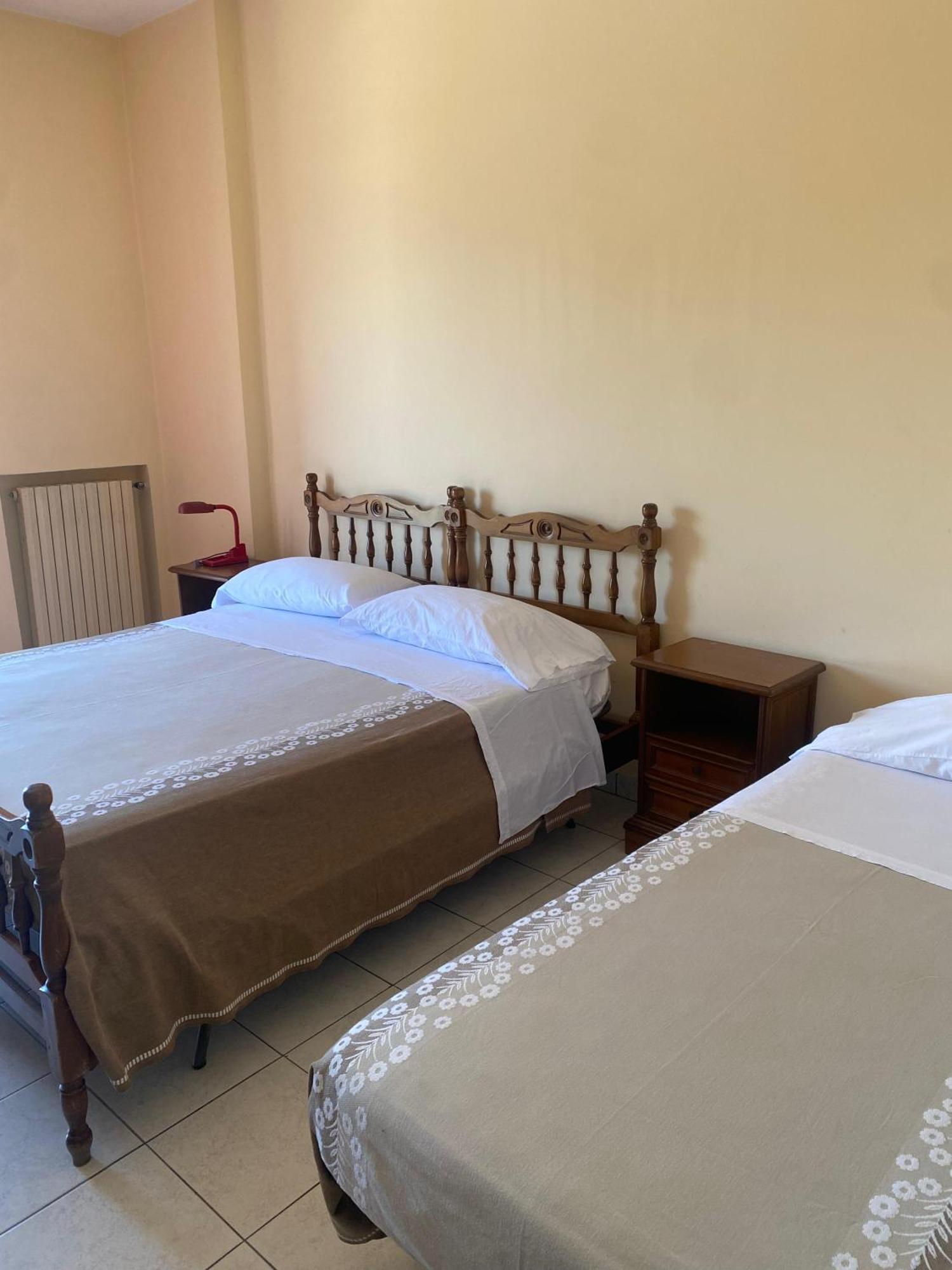 Bed and Breakfast Al Torrione Кампора Сан-Джованні Екстер'єр фото
