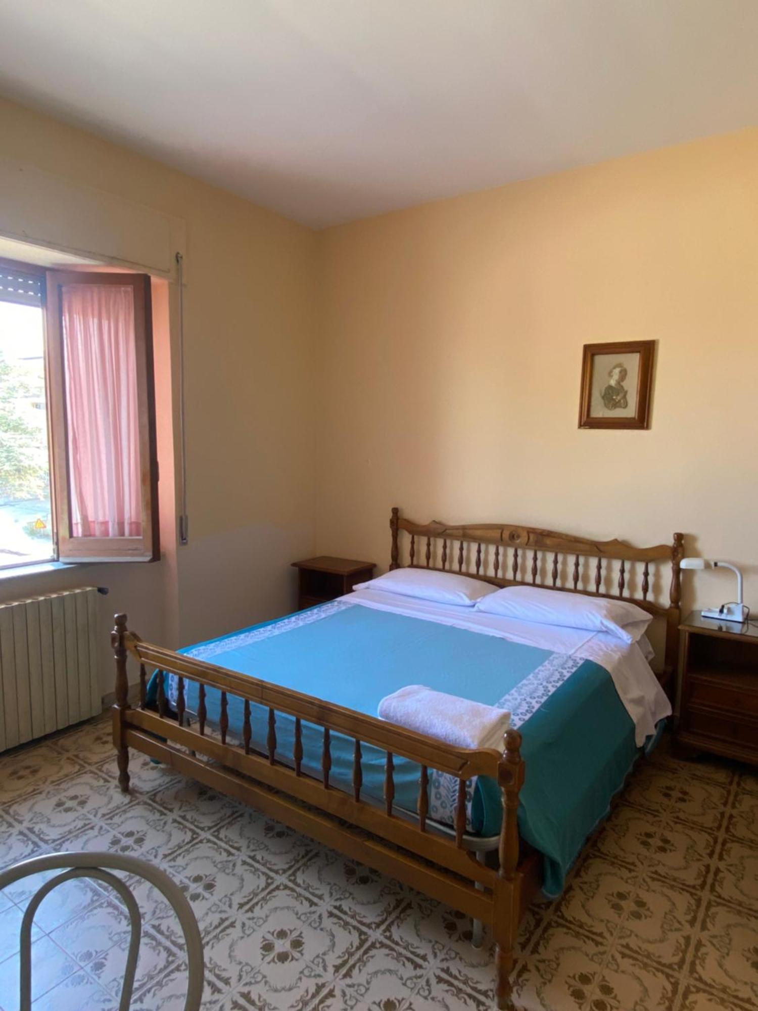 Bed and Breakfast Al Torrione Кампора Сан-Джованні Екстер'єр фото